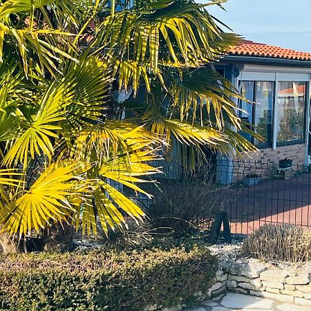 Bed and Breakfast La Ligonne Marillac Esterno foto