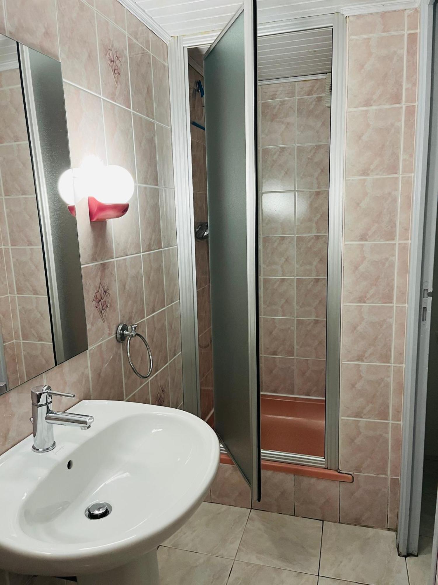 Bed and Breakfast La Ligonne Marillac Esterno foto